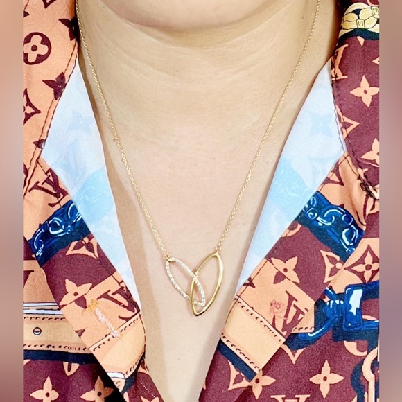 Heart Necklace with diamonds - Picture 5 of 6